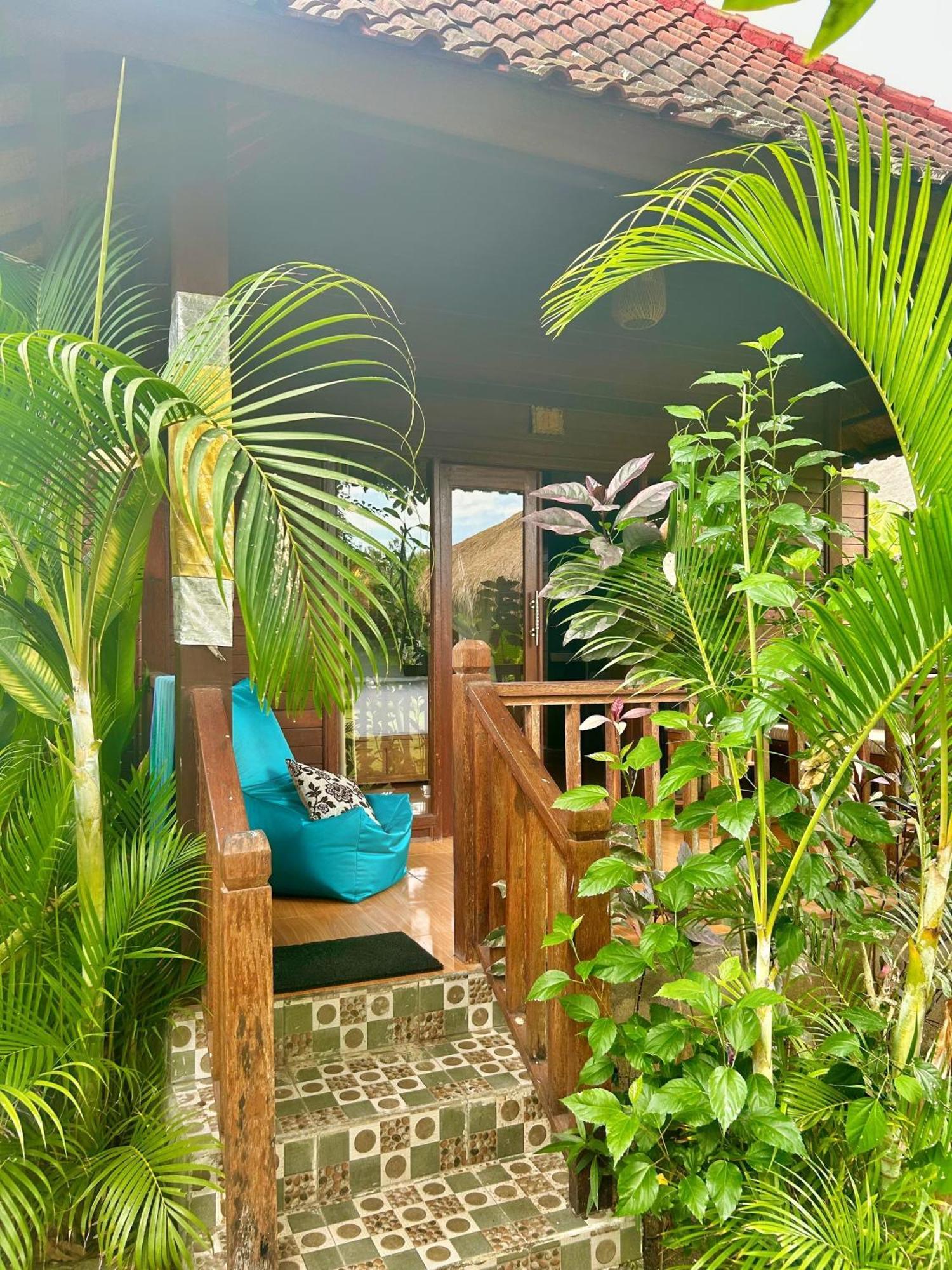 Bed and Breakfast Island Garden Huts Lembongan Экстерьер фото