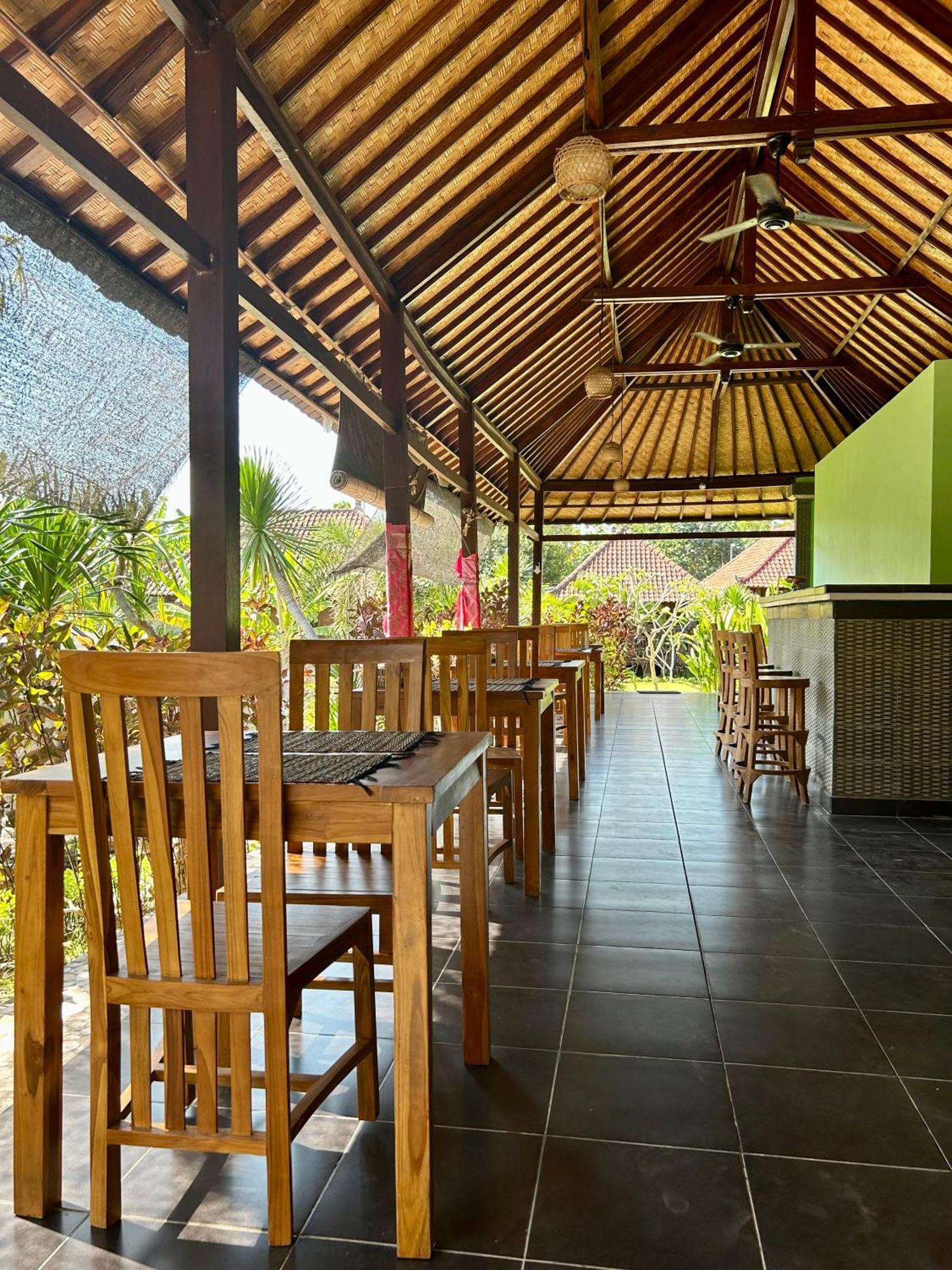Bed and Breakfast Island Garden Huts Lembongan Экстерьер фото